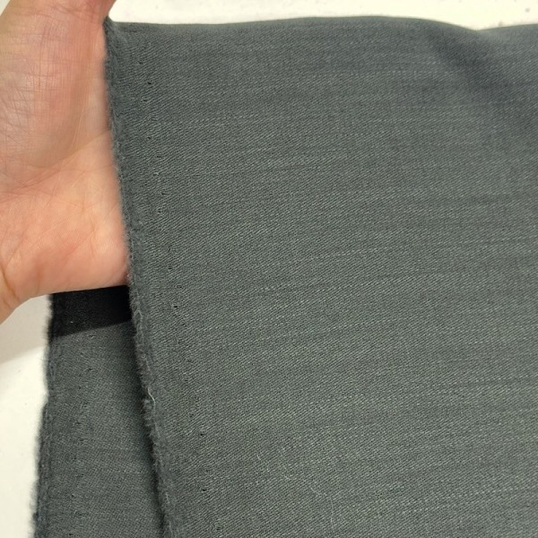 Tissu crêpe de Laine anthracite - Haute couture Tissu crêpe de Laine anthracite - Haute couture