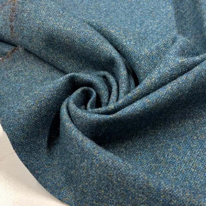 Tissu Laine acrylique bleu canard chiné moucheté doré