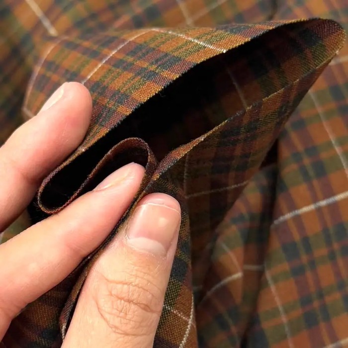 Tissu Laine polyester écossais rouille et kaki