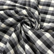 Tissu Laine polyester carreaux damier noir et blanc