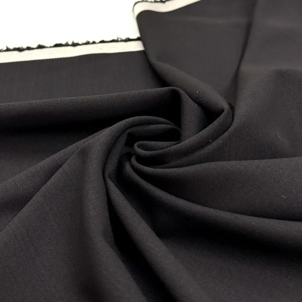 Tissu laine sèche uni noir souple Tissu laine sèche uni noir souple