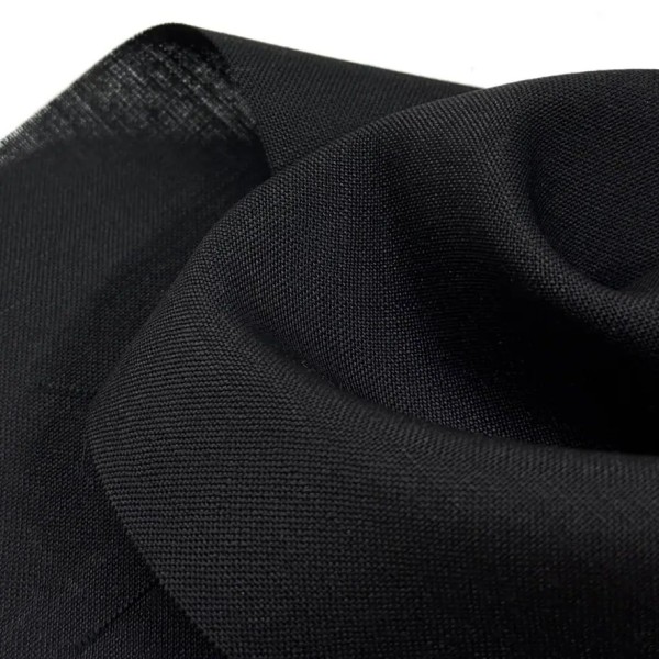 Tissu laine sèche kid mohair uni noir Super 100’s - Made in England Tissu laine sèche kid mohair uni noir Super 100’s - Made in England