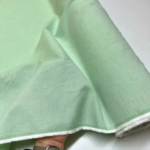 Tissu coton chambray vert uni - Haute couture