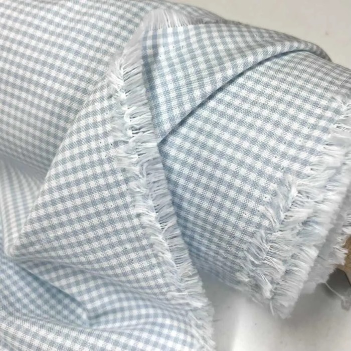 Tissu coton tissé carreaux bleu ciel - Haute couture