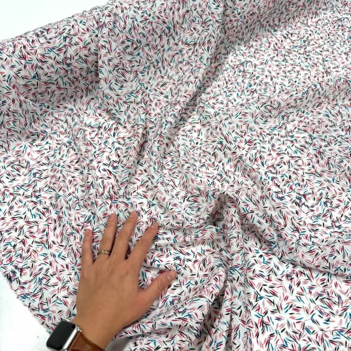 Tissu polyester gaufré imprimé fantaisie multi-couleur