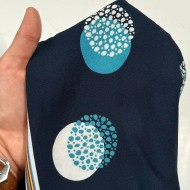 Tissu viscose coton grands pois blancs turquoise sur bleu marine foncé