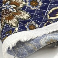 Tissu viscose floral vintage quadrillé sur fond bleu nuit