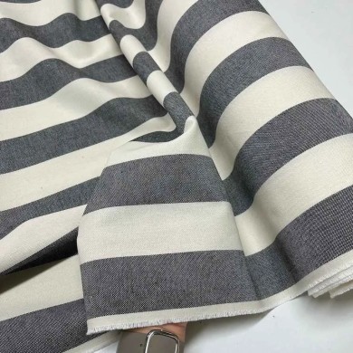 Tissu coton tissé rayures gris blanc - Haute couture Tissu coton tissé rayures gris blanc - Haute couture