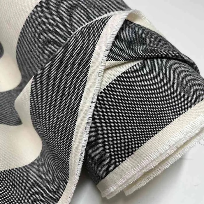 Tissu coton tissé rayures gris blanc - Haute couture