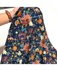 Tissu coton viscose floral bohème multicolore sur bleu nuit
