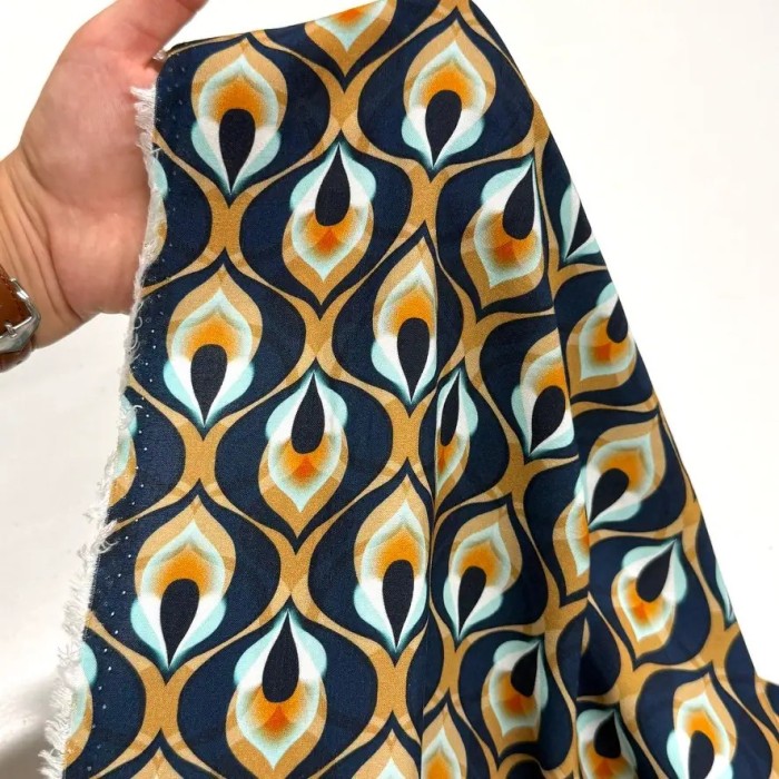 Tissu viscose plume de paon ocre bleu marine foncé