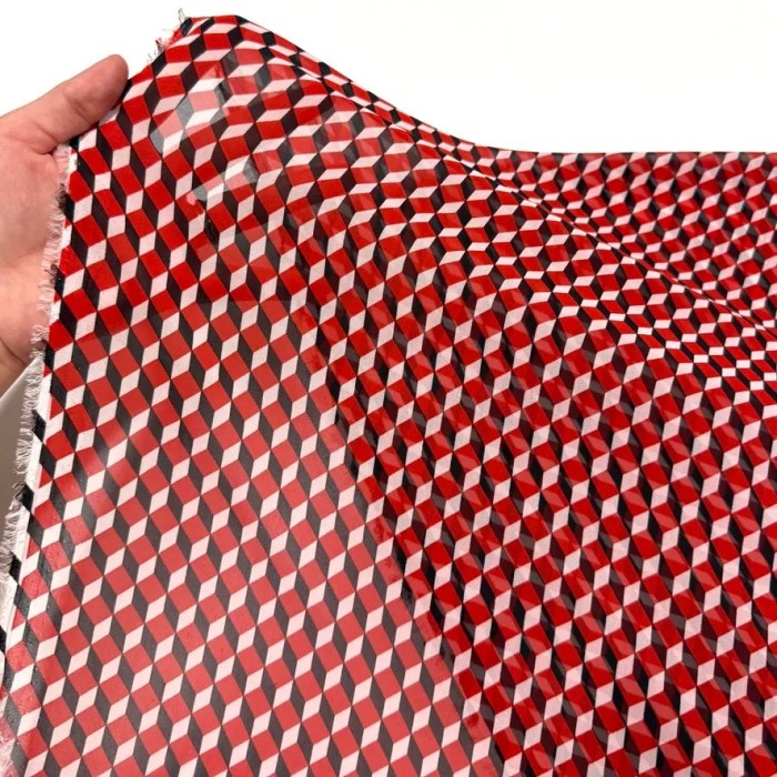 Tissu voile de polyester Cubes rouges et noirs