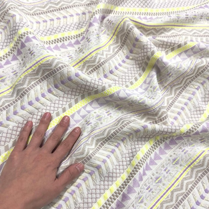 Tissu polyester coton lurex ethnique pastel & fluo