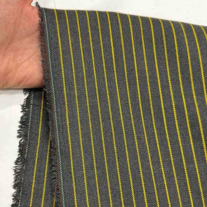 Tissu polyester aspect laine à rayures jaunes sur gris foncé