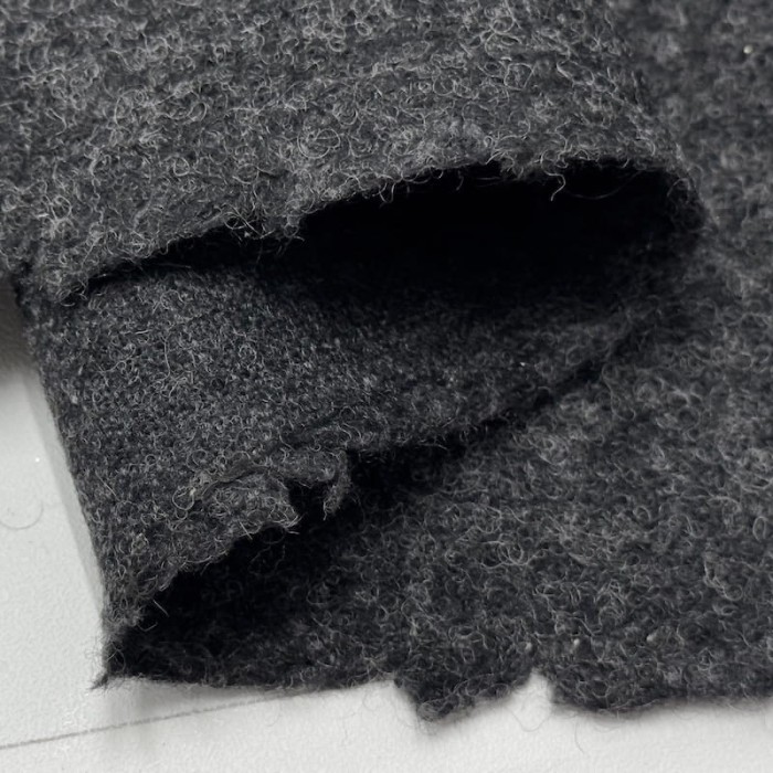 Tissu laine polyester gratté uni gris anthracite Tissu laine polyester gratté uni gris anthracite