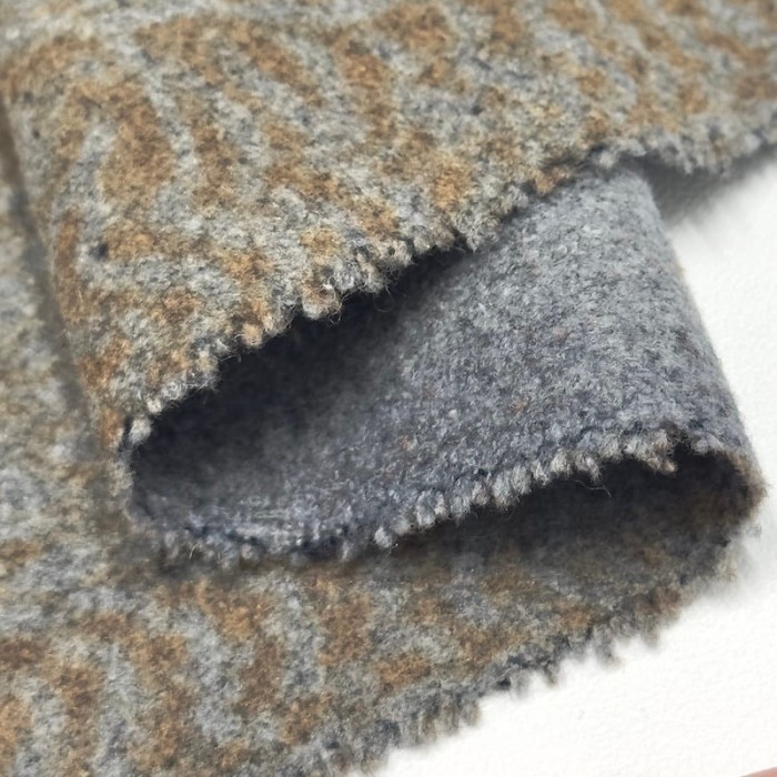 Tissu laine polyester motif abstrait marron sur gris