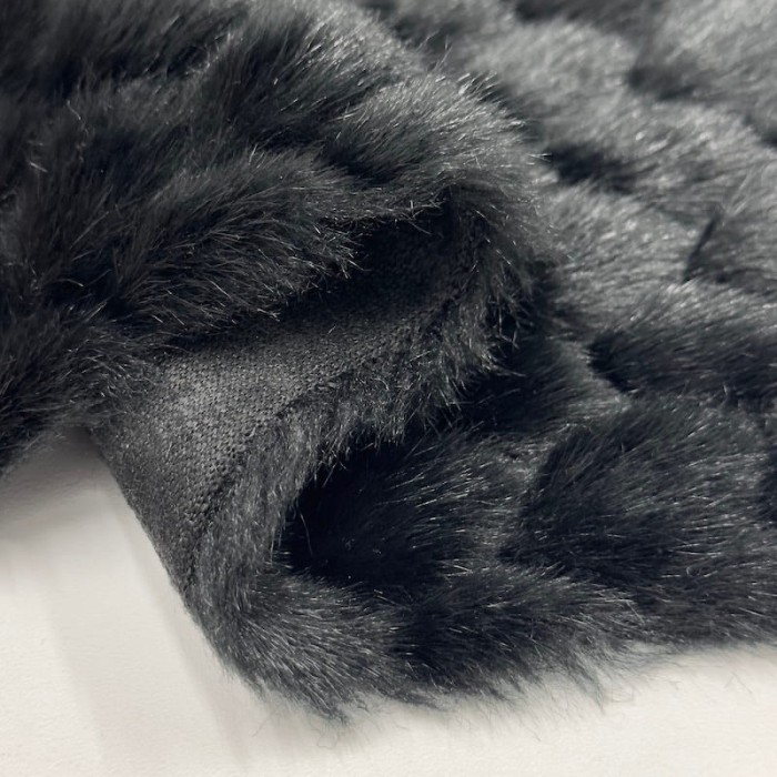 Tissu fausse fourrure acrylique polyester relief écaille noir