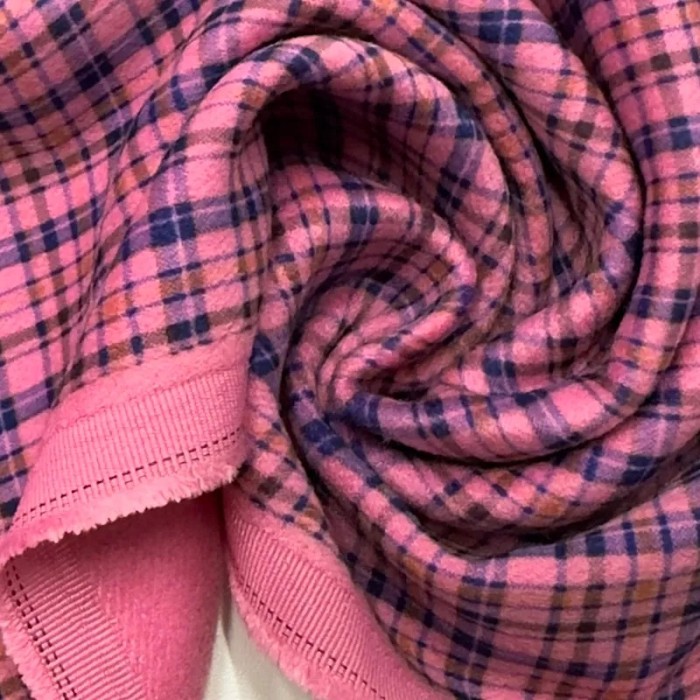 Tissu laine polyester imprimé écossais rose vif violet