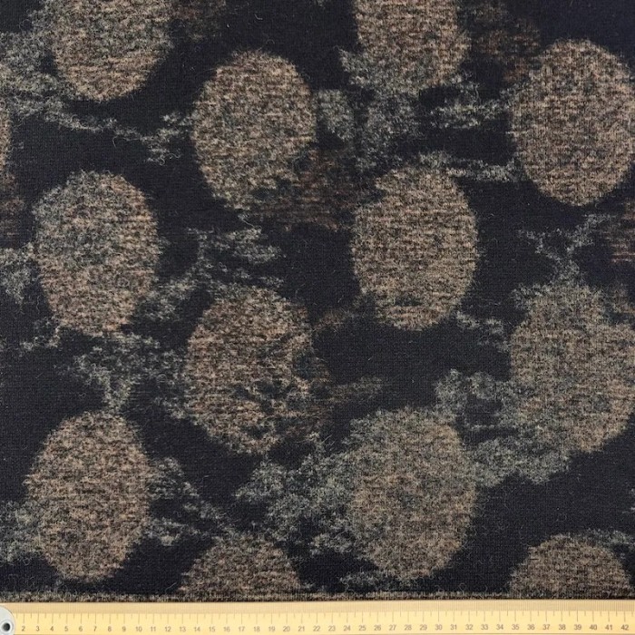Tissu panneau laine polyester 130×160 à bordures décor taupe sur noir Tissu panneau laine polyester 130×160 à bordures décor taupe sur noir