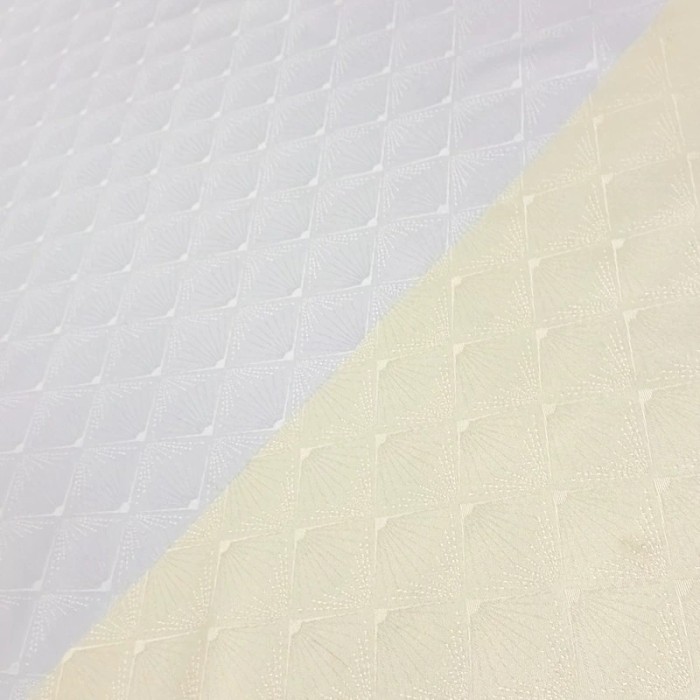 Tissu damassé pour nappe polyester éventail blanc – Déperlant