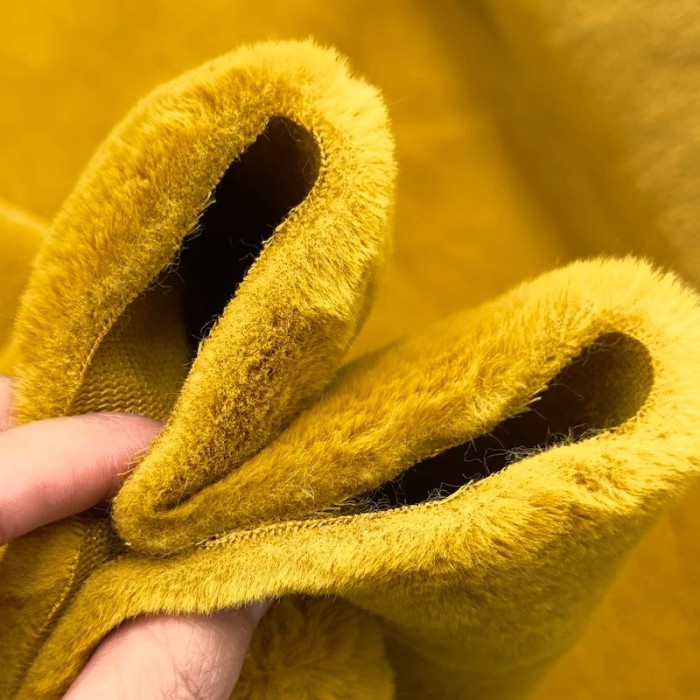 Tissu fausse fourrure polyester uni jaune