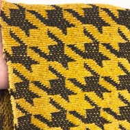 Tissu velours chenille polyester pied-de-poule moutarde noir