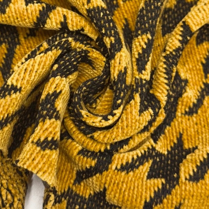 Tissu velours chenille polyester pied-de-poule moutarde noir