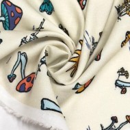Tissu viscose imprimé champignons, papillons et soleil crème