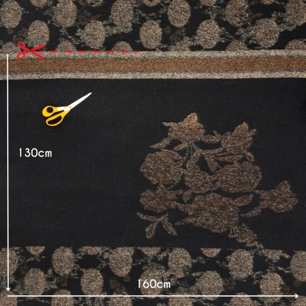 Tissu panneau laine polyester 130×160 à bordures décor taupe sur noir Tissu panneau laine polyester 130×160 à bordures décor taupe sur noir