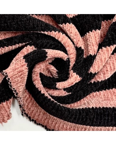 Tissu maille polyester effet chenille à rayures rose poudré et noir