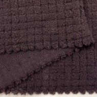 Tissu polyester relief à carreaux velouté aubergine