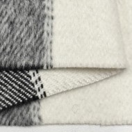 Tissu aspect lainage polyester coton effet flanelle à grands carreaux noir blanc