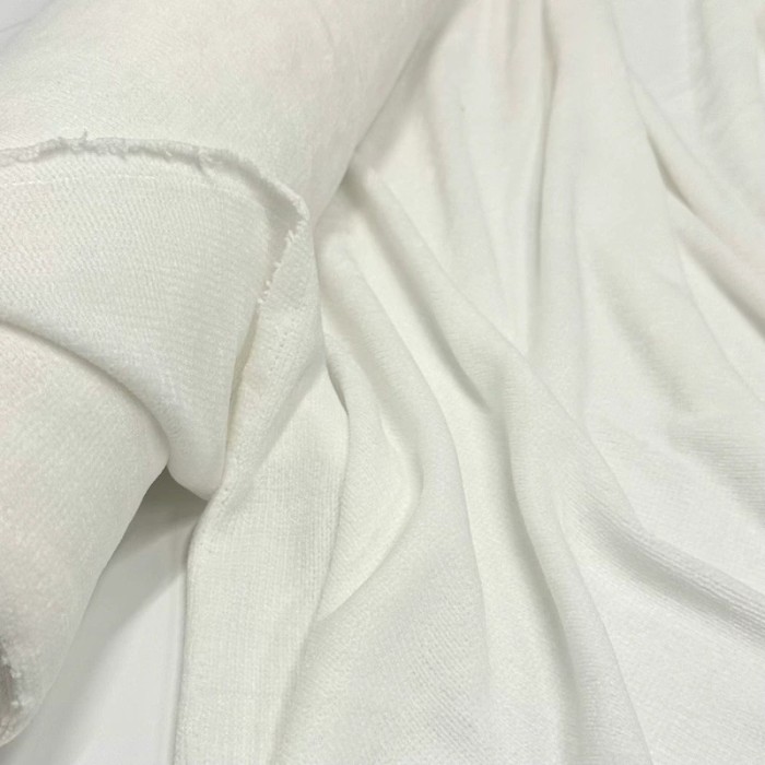 Tissu polyester effet velours uni blanc Tissu polyester effet velours uni blanc