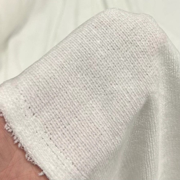 Tissu polyester effet velours uni blanc Tissu polyester effet velours uni blanc