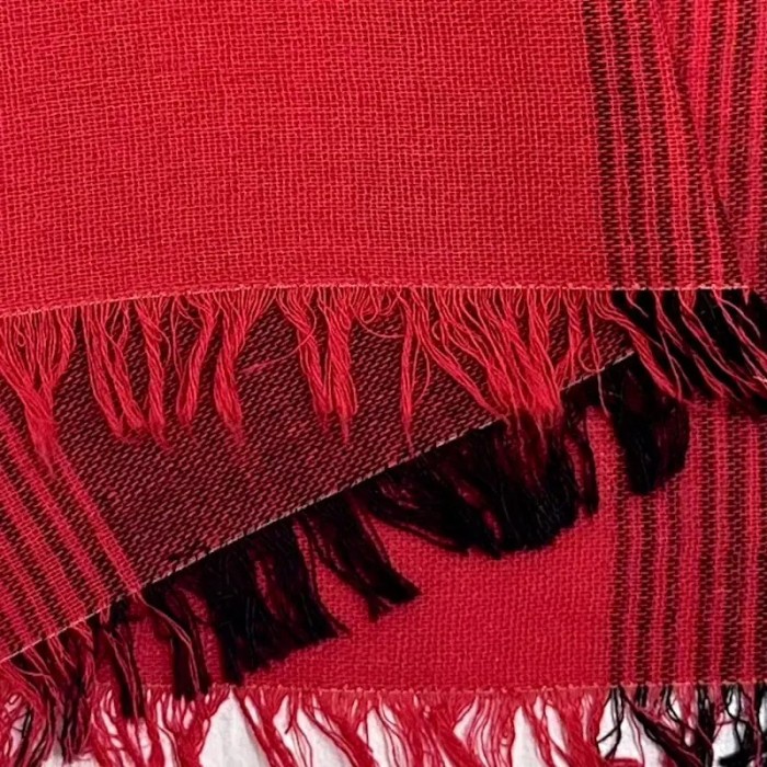 Tissu 100% coton écossais rouge vif noir Tissu 100% coton écossais rouge vif noir