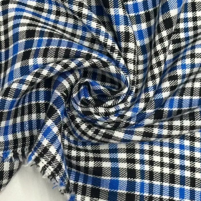 Tissu 100% viscose motif prince-de-galles bleu et noir Tissu 100% viscose motif prince-de-galles bleu et noir