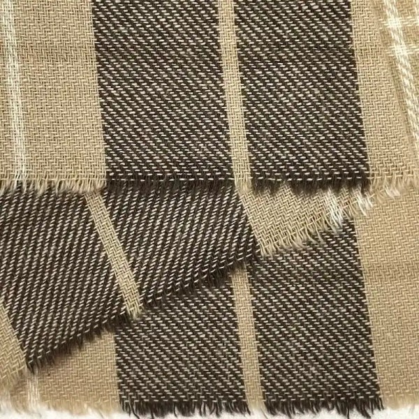 Tissu 100% coton à carreaux beiges et taupe Tissu 100% coton à carreaux beiges et taupe