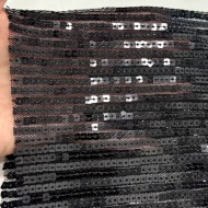 Tissu sequins brodé sur tulle polyester noir Tissu sequins brodé sur tulle polyester noir