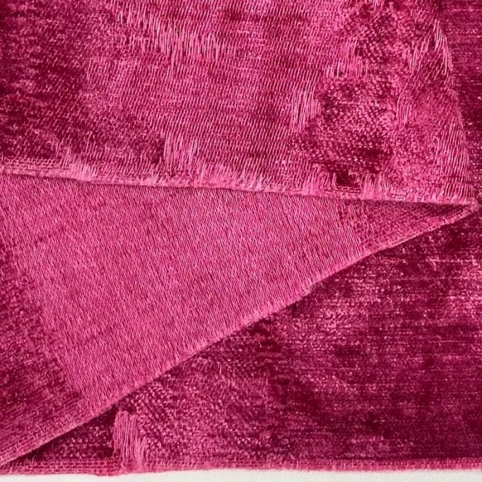 Tissu velours polyester froissé non extensible fuchsia Tissu velours polyester froissé non extensible fuchsia