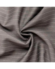 Tissu laine élasthanne tailleur à rayures blanches sur gris taupe Tissu laine élasthanne tailleur à rayures blanches sur gris taupe