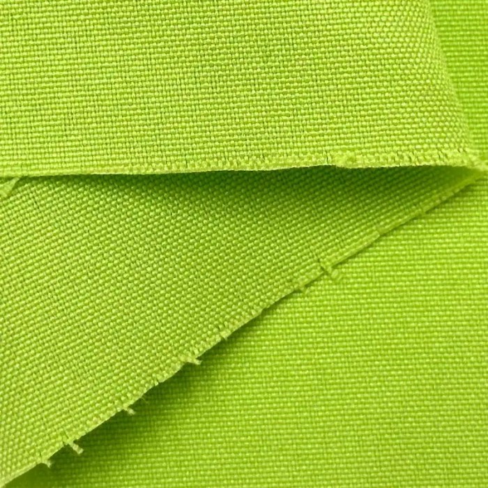Tissu polyester uni vert clair Tissu polyester uni vert clair