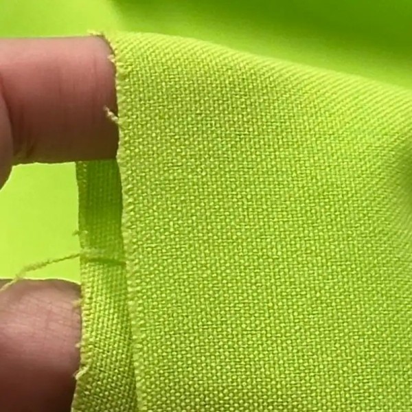 Tissu polyester uni vert clair Tissu polyester uni vert clair