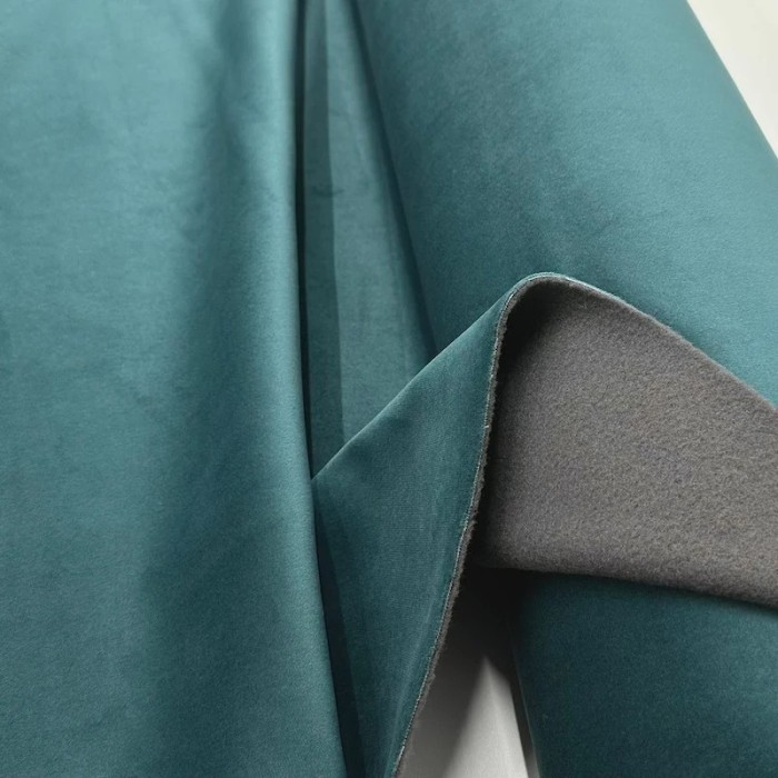 Tisssu velours polaire entoilé feutre occultant polyester uni bleu canard Tisssu velours polaire entoilé feutre occultant polyester uni bleu canard