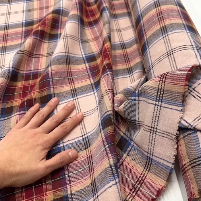 Tissu 100% coton écossais à carreaux rose bleu multicolores Tissu 100% coton écossais à carreaux rose bleu multicolores