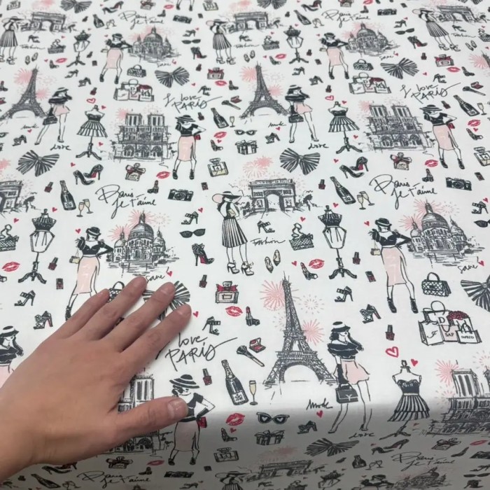 Tissu coton enduit J'aime Paris Tour Eiffel rose noir sur fond blanc