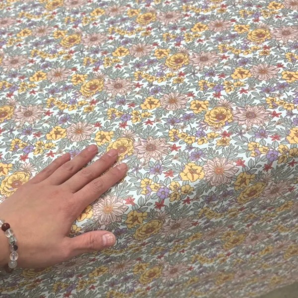 Tissu coton enduit Lolita fleuri multi-couleur pastel