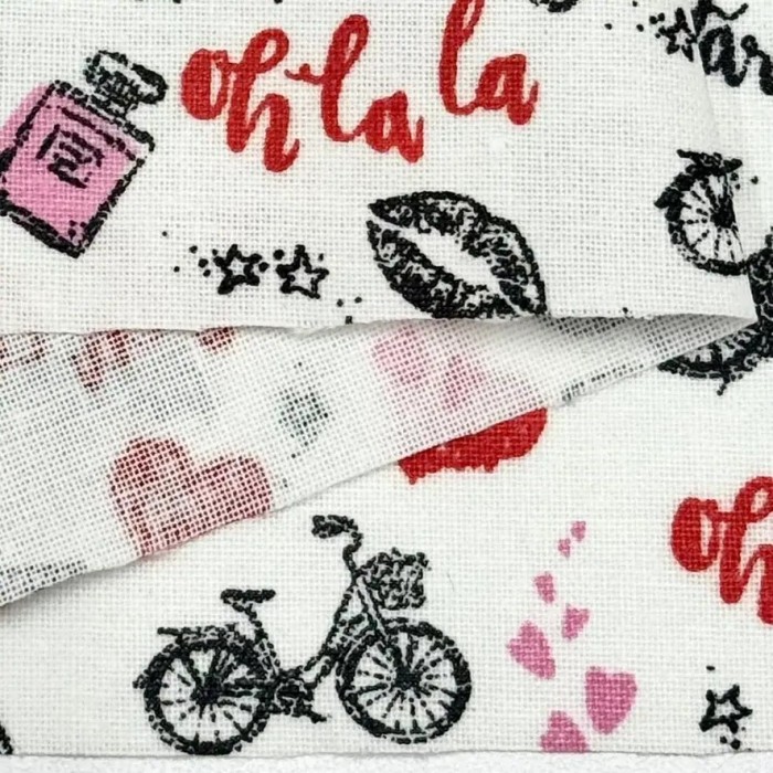 Tissu coton enduit Marais olala paris rouge rose noir sur blanc