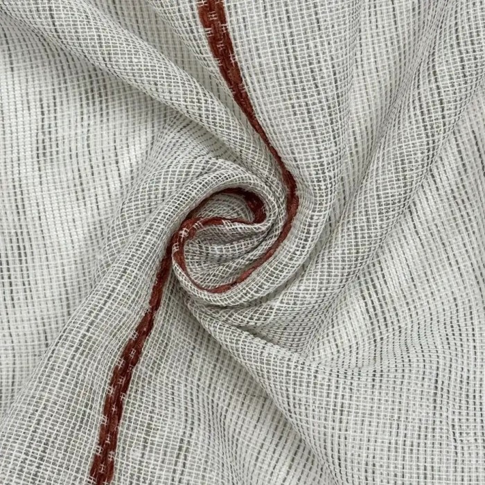 Tissu Voilage grand largeur polyester aspect Lin à rayures marron sur voile écru