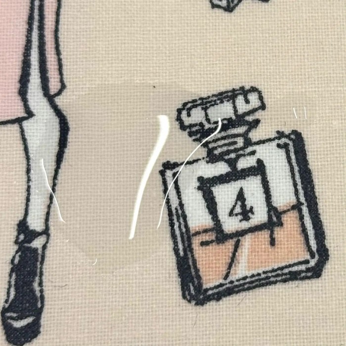 Tissu coton enduit J'aime Paris Tour Eiffel rose noir sur fond beige