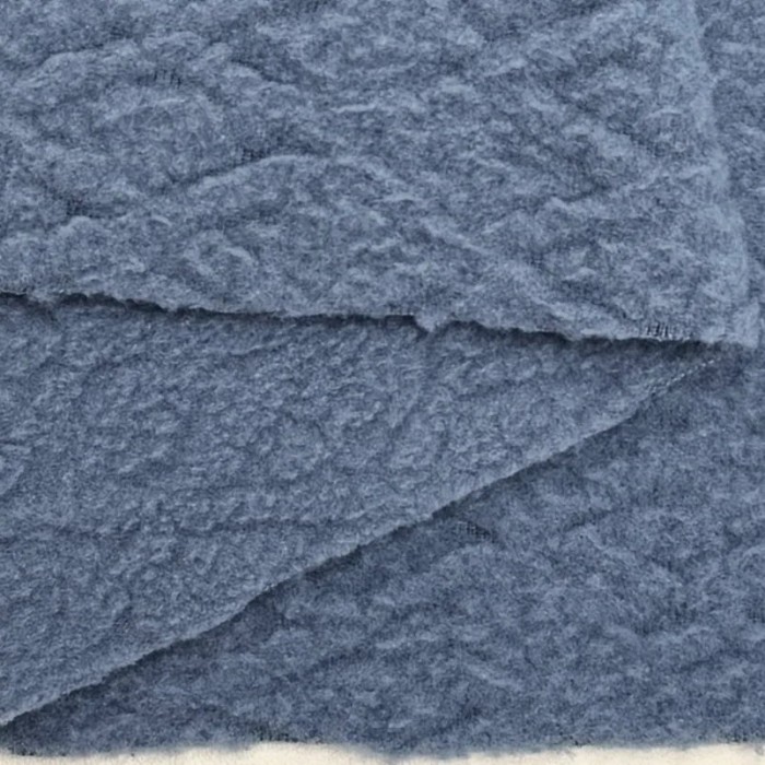 Tissu Polaire Polyester Gaufrée Losange Bleu Ardoise Uni- Coupon 200cm x180cm